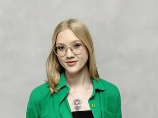Camshow recorded LilyWalery